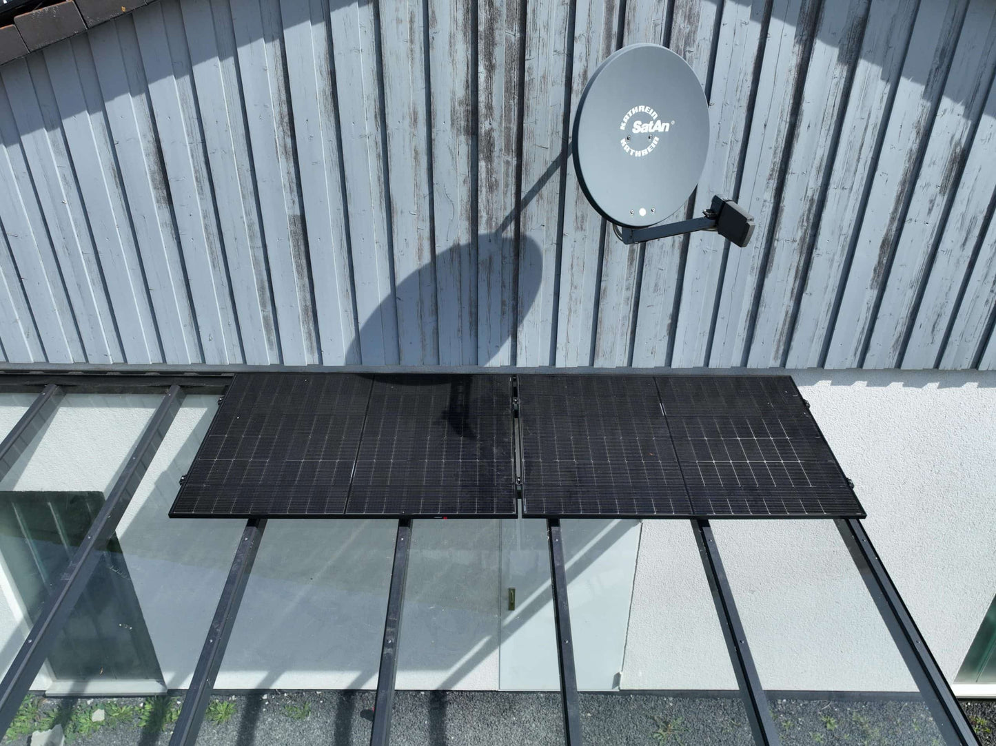 Schweng – Solar Terrassendachkraftwerk 800W