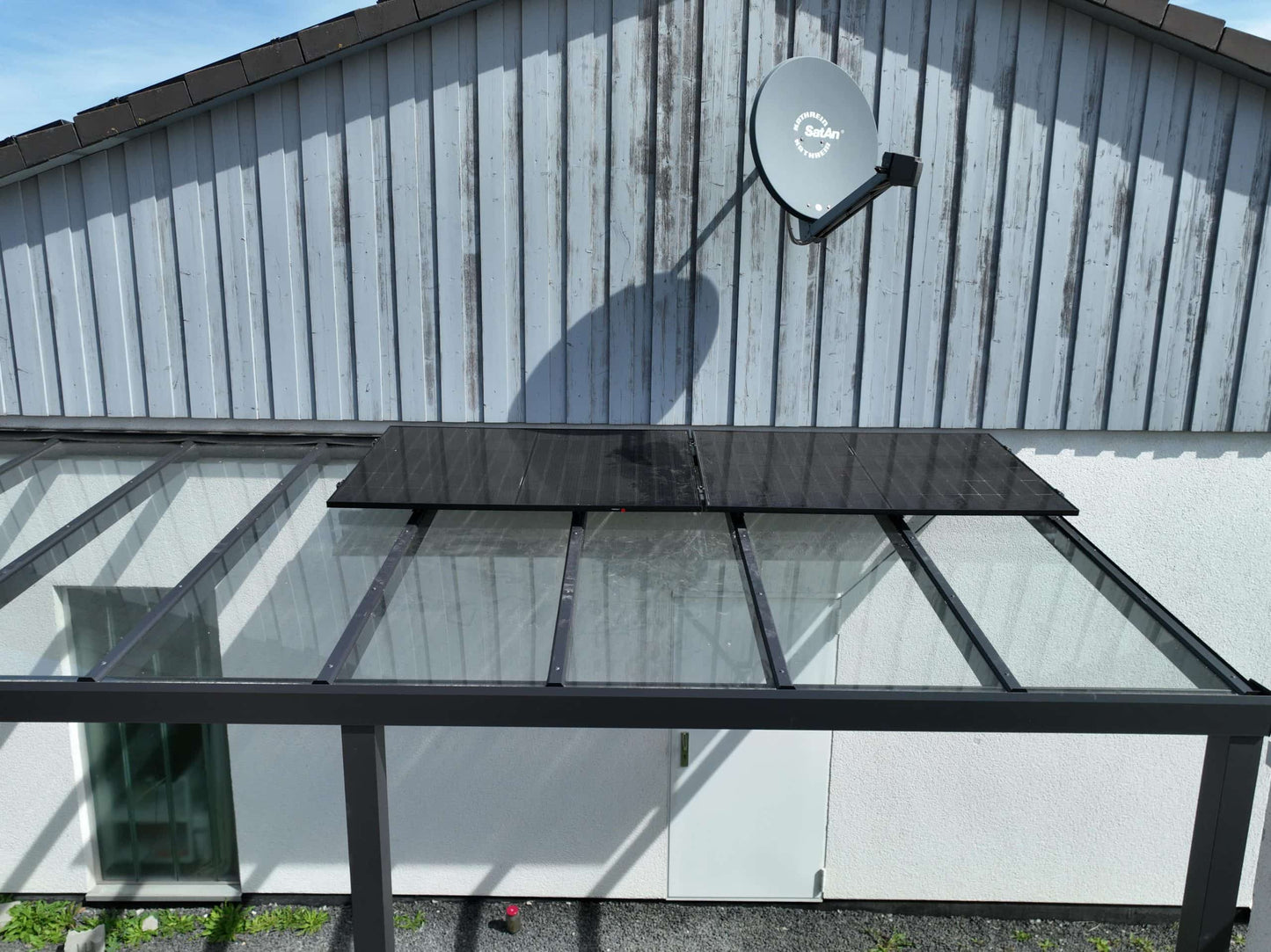 Schweng – Solar Terrassendachkraftwerk 800W