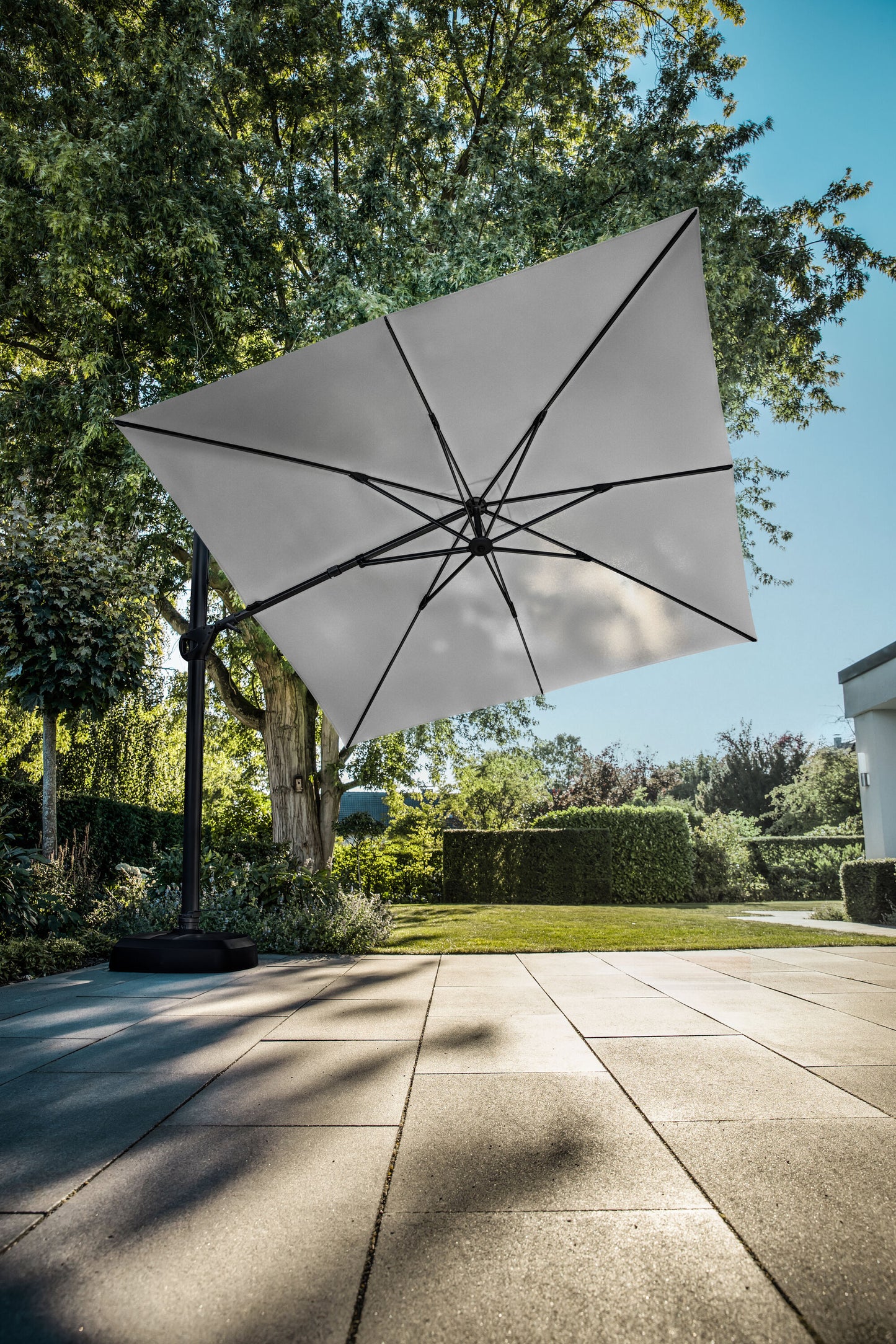 EASY SWING Ampelschirm Ø 350 cm