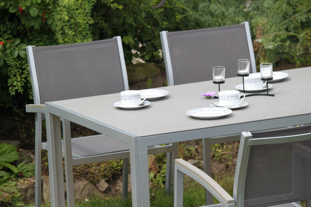 Gartengruppe GRACE – 5-teiliges Set aus Aluminium & Spraystone-Tisch